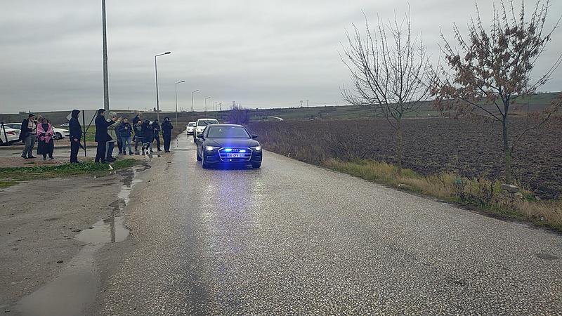 DEM Parti İmralı heyeti, Edirne Cezaevi'nde tutuklu bulunan HDP eski eş genel başkanı Selahattin Demirtaş'ı ziyaret etti. (Fotoğraf: İHA)