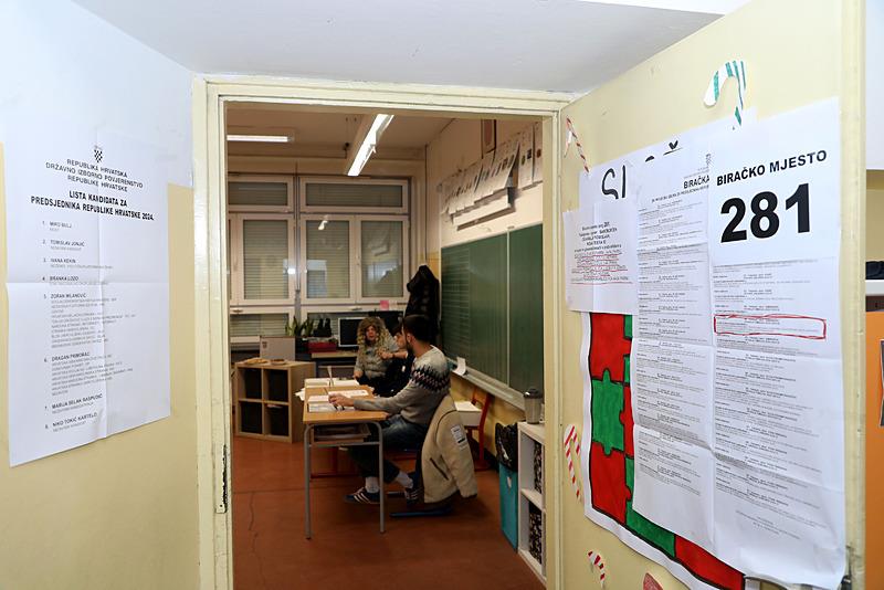 Hırvatistan'da seçimin ilk turu, AA