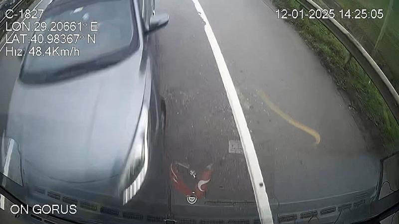 İstanbul Sancaktepe'de İETT otobüsü ile cip çarpıştı: 1 ölü. (DHA)