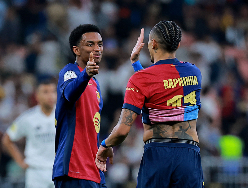 Alejandro Balde (REUTERS)