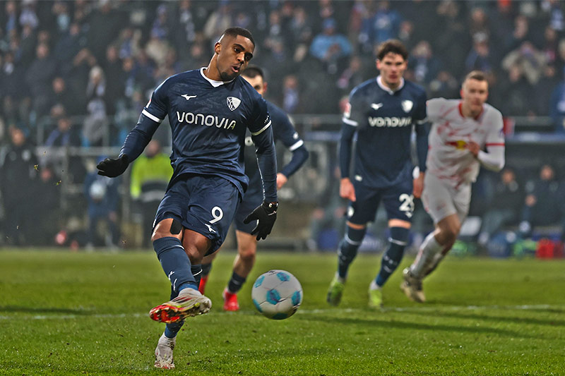 Myron Boadu RB Leipzig'e attığı 3 golle günün kahramanı oldu (Bochum X Hesabı)