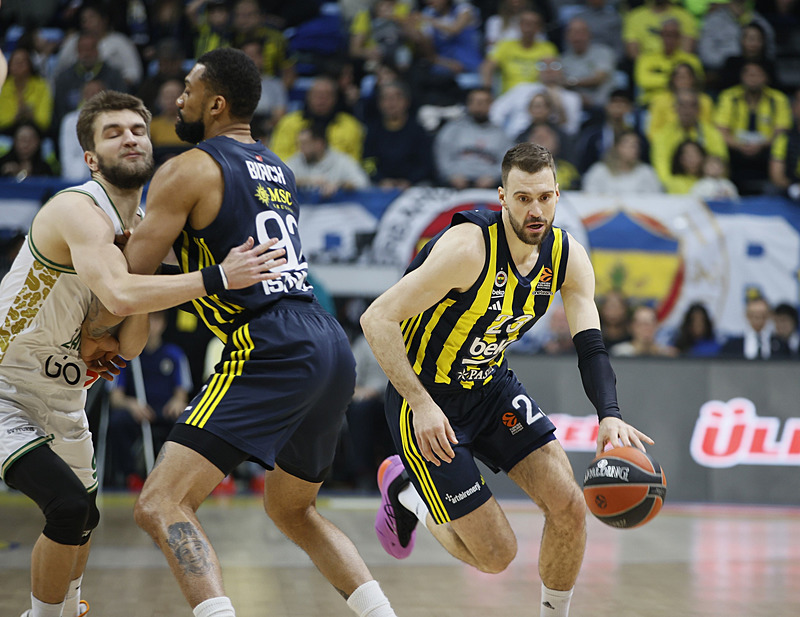 Fenerbahçe bir sonraki maçında Olympiakos ile karşılaşacak (AA)