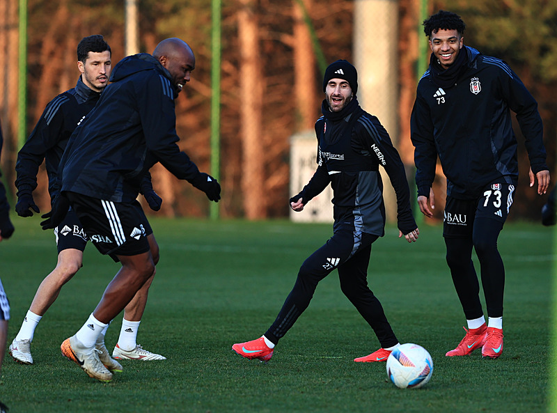 Beşiktaş Samsunspor maçının hazırlıklarını tamamladı (DHA)