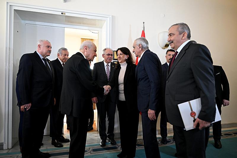 MHP lideri Devlet Bahçeli DEM Parti heyeti ile görüştü (2 Ocak, AA)