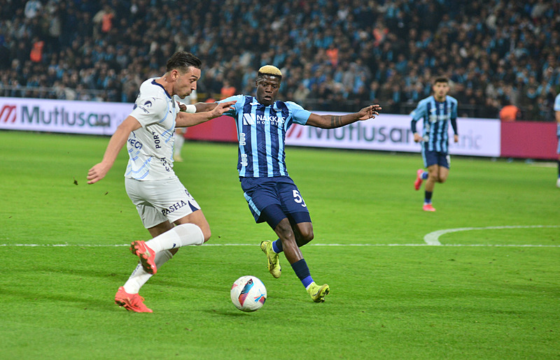 İrfan Can Kahveci 3 hafta sonra ilk 11'de şans buldu (DHA)