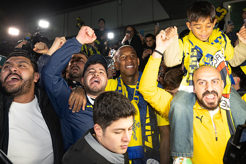 Anderson Talisca (AA)