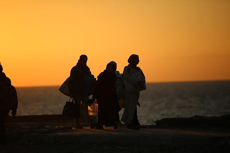 1900'ün üzerinde Filistinli esir ve 33 İsrailli esirin serbest bırakılması bekleniyor. (AA)