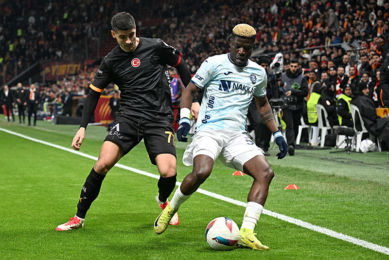 Adana Demirspor'un sahadan çekilmesi Avrupa gündemine oturdu (AA)