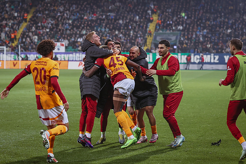 Çaykur Rizespor 1-2 Galatasaray | ÖZET-3