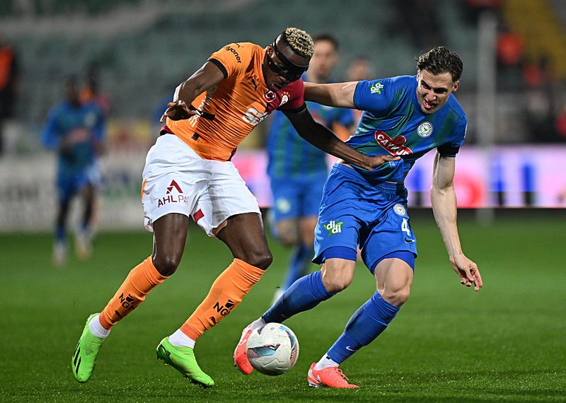 Victor Osimhen (AA)
