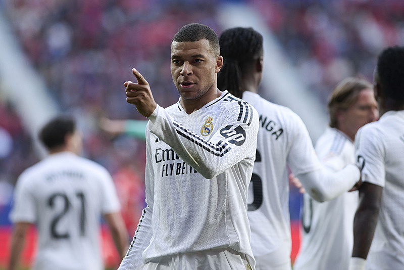 Kylian Mbappe (EPA)