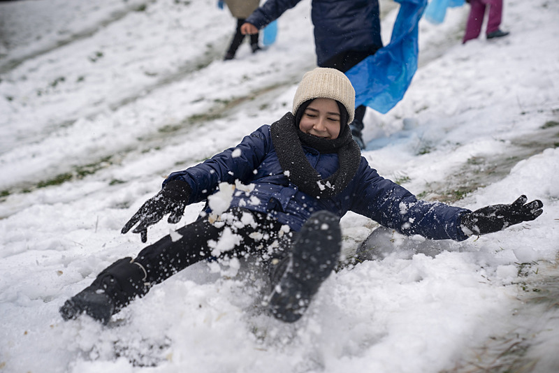 istanbul-canli-yol-durumu-haritasi-su-an-nerelerde-trafik-var-yogunluk-yuzde-kac-1739962436696.jpeg (Takvim Foto Arşiv)