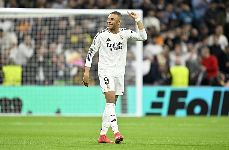 real-madrid-3-1-manchester-city-ozet-1740002131704.jpeg Real Madrid 3-1 Manchester City || ÖZET-7