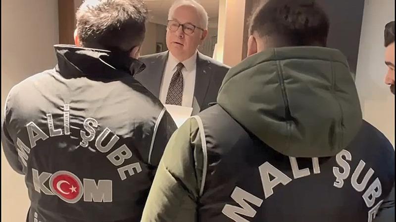 CHP'li Alaattin Köseler'in gözaltına alınma anları