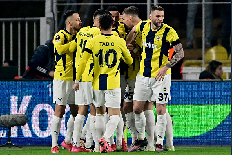 Fenerbahçe'nin gol sevinci (AA)