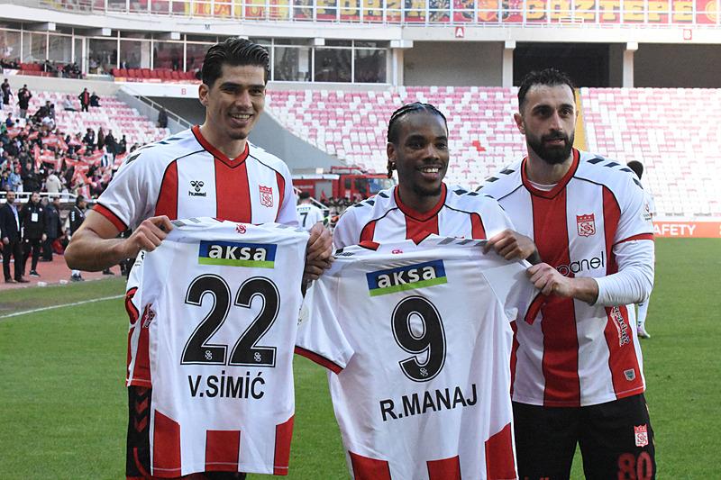 Sivasspor geri döndü! Sivasspor - Göztepe : 3-1 | MAÇ SONUCU-2