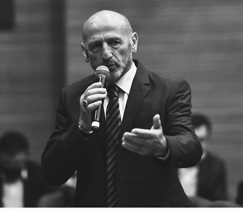 Pendik Belediyesi AK Parti Grup Başkanvekili Hüseyin Topçu hayatını kaybetti