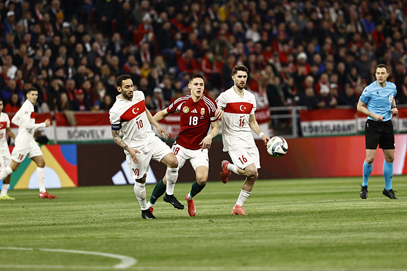 Hakan Çalhanoğlu ve İsmail Yüksek (AA)