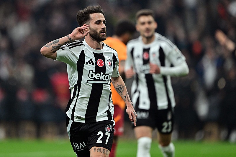 Rafa Silva bu sezon tüm kulvarlarda tam 24 gole direkt katkı yaptı.(AA)