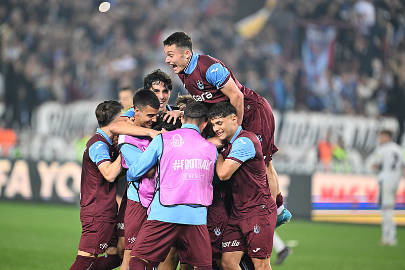 Trabzonspor 25 Nisan'da Salzburg ile karşılaşacak (AA)