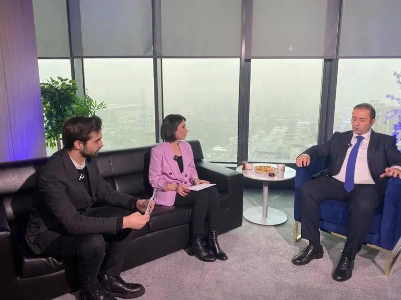 Şaibe ile anılan CHP kurultayının en yakın tanığı Tolgahan Erdoğan Takvim.com.tr'den Fatma Gül ve Ahmet Zeren'in sorularını yanıtladı (13 Şubat, Takvim.com.tr)
