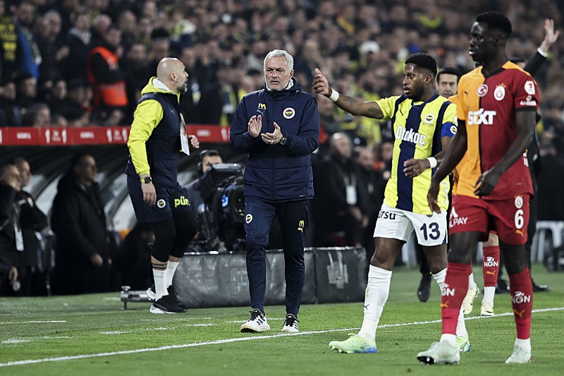  Sarı-Lacivertliler 32 yılda aldığı 5 mağlubiyeti 7 yılda almış durumda. (AA)