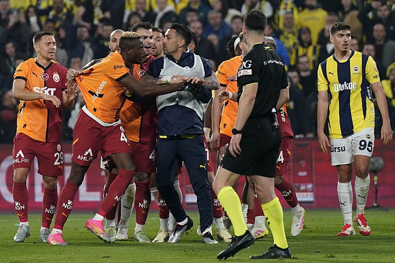 Fenerbahçe Ali Koç dönemi öncesi 1986-87 ile 2018- 19 sezonları arasında Galatasaray'a evinde 5 kez mağlup olmuştu. (İHA)