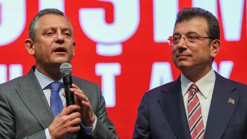 Özgür Özel'in olağanüstü kurultay sonrası ʺDoğal aday benimʺ diyerek cumhurbaşkanlığı adaylığına yürüyeceği konuşuluyor (Takvim.com.tr)