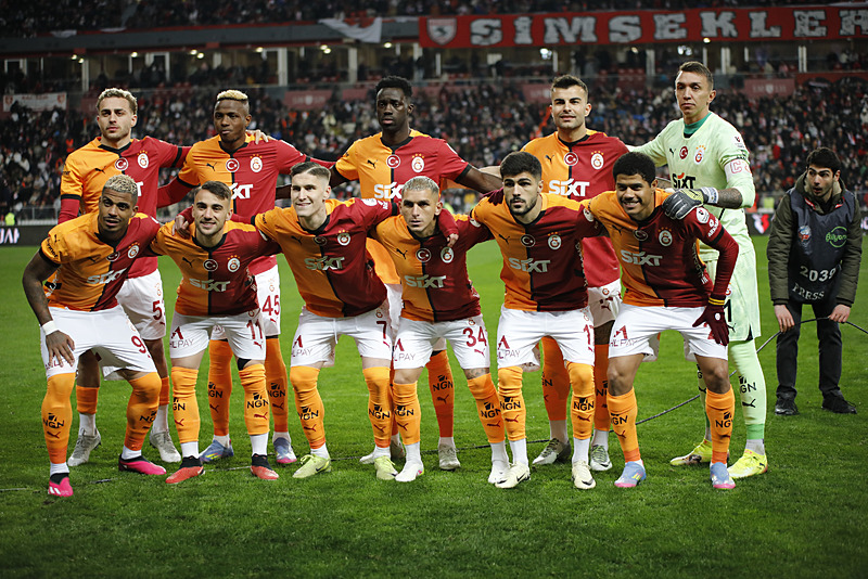 Galatasaray'ın ilk 11'i (AA)