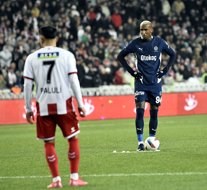 Anderson Talisca (AA)