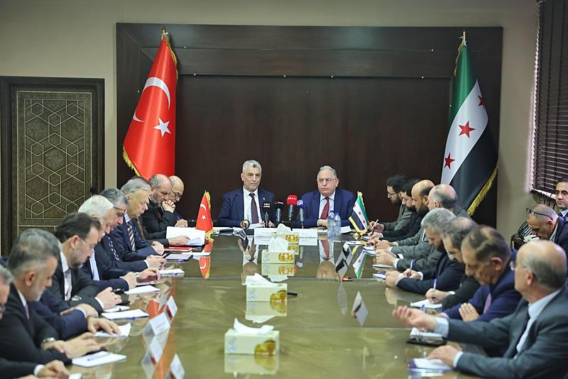 Ticaret Bakanı Ömer Bolat, Suriye'nin Başkenti Şam'da Suriye Maliye Bakanı Mohamed Yasser Barnia ile görüştü (Fotoğraf: DHA)