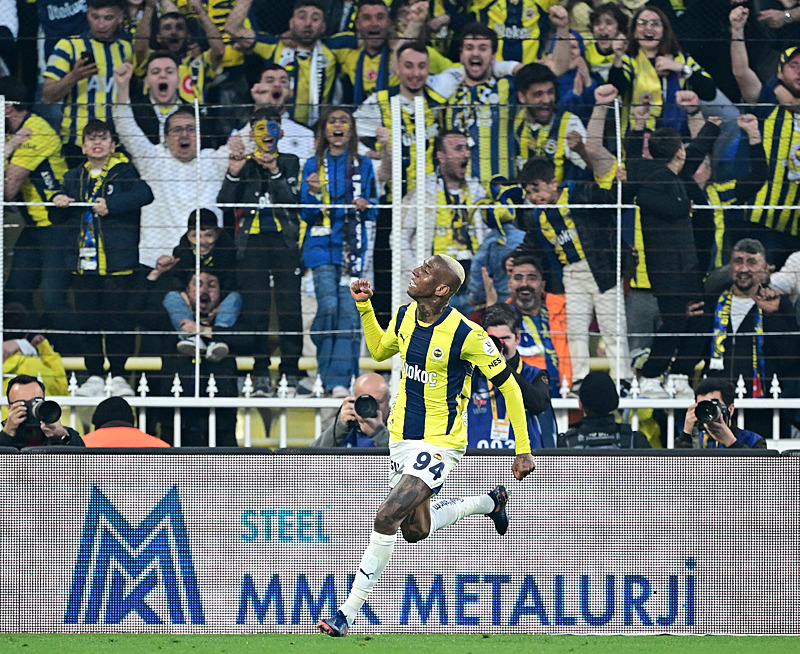 Anderson Talisca (AA)