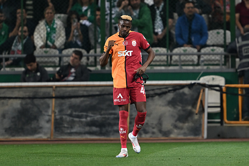 Victor Osimhen (AA)