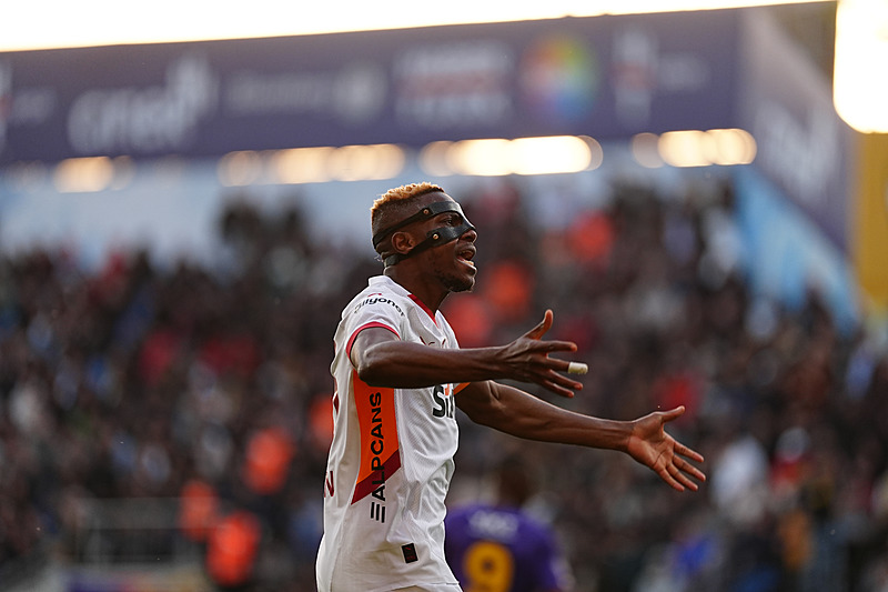Victor Osimhen (AA)