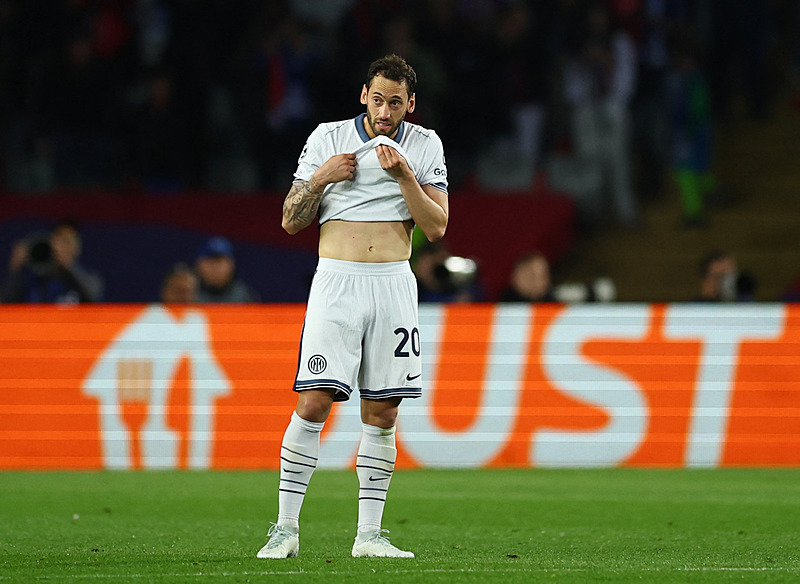 Hakan Çalhanoğlu (REUTERS)