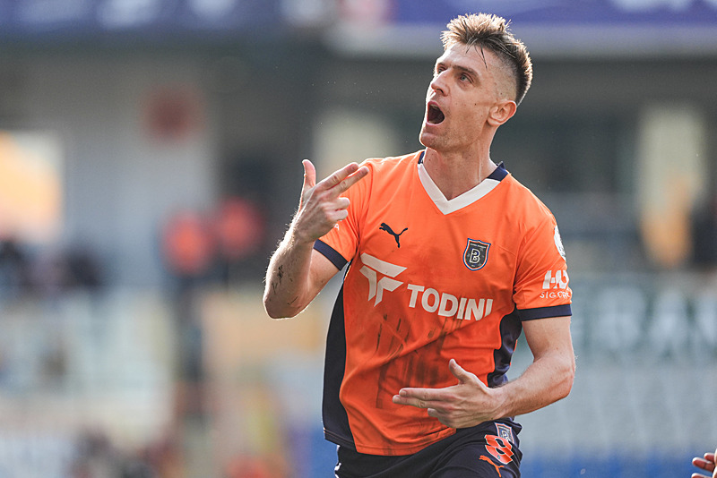 Krzysztof Piatek (AA)