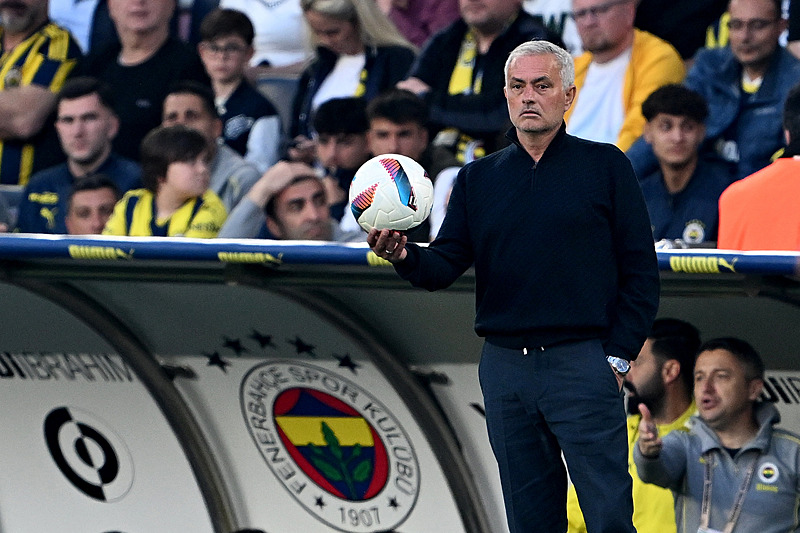 Jose Mourinho (AA)
