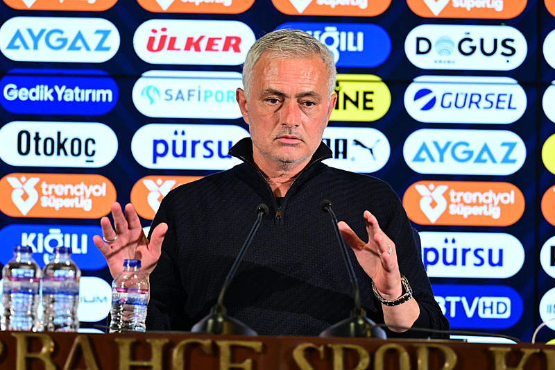 Jose Mourinho (AA)