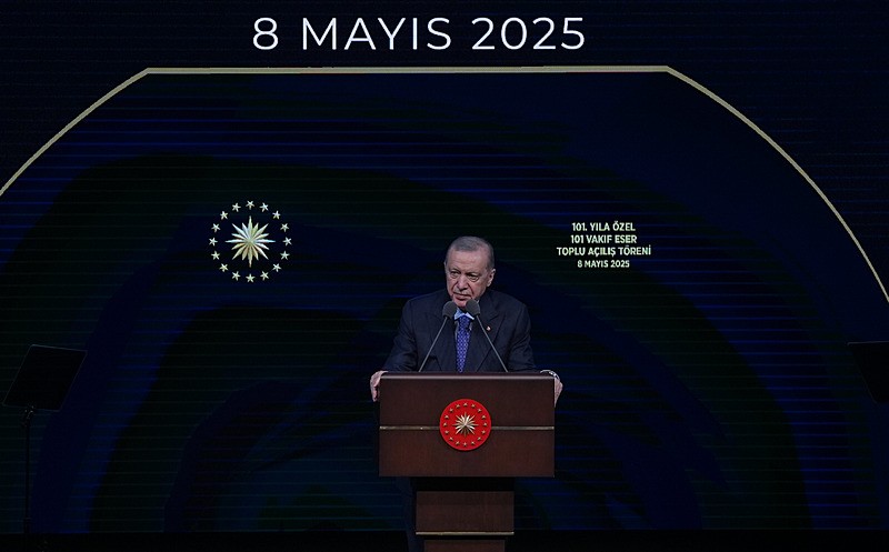 Başkan Recep Tayyip Erdoğan, Cumhurbaşkanlığı Külliyesi'nde düzenlenen ''Vakıflar Haftası Toplu Açılış Töreni''ne katılarak, konuşma yaptı. (AA)