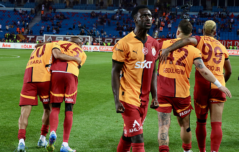Galatasaray 5. yıldıza bir puan uzaklıkta (AA)