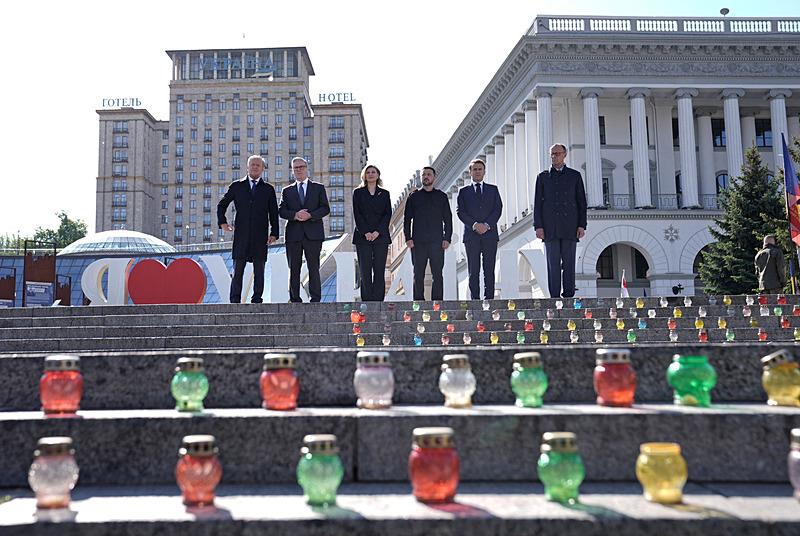 Avrupalı liderler Kiev'de, Reuters