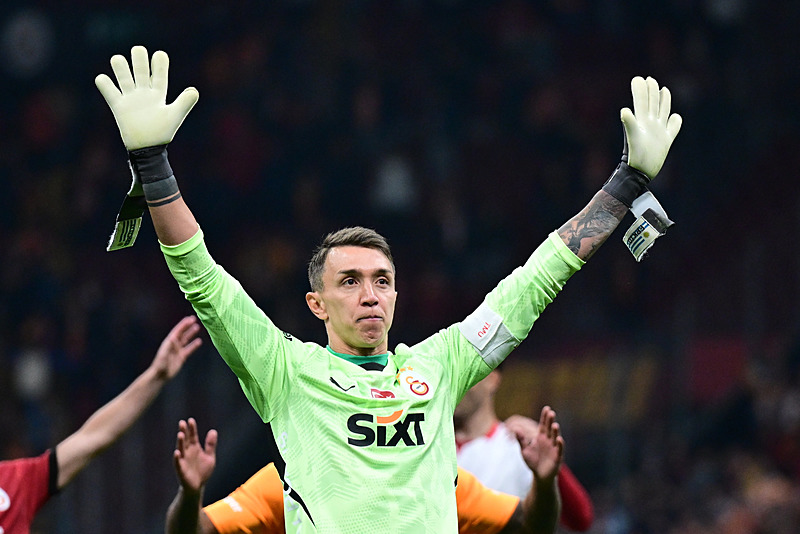 Fernando Muslera (AA)