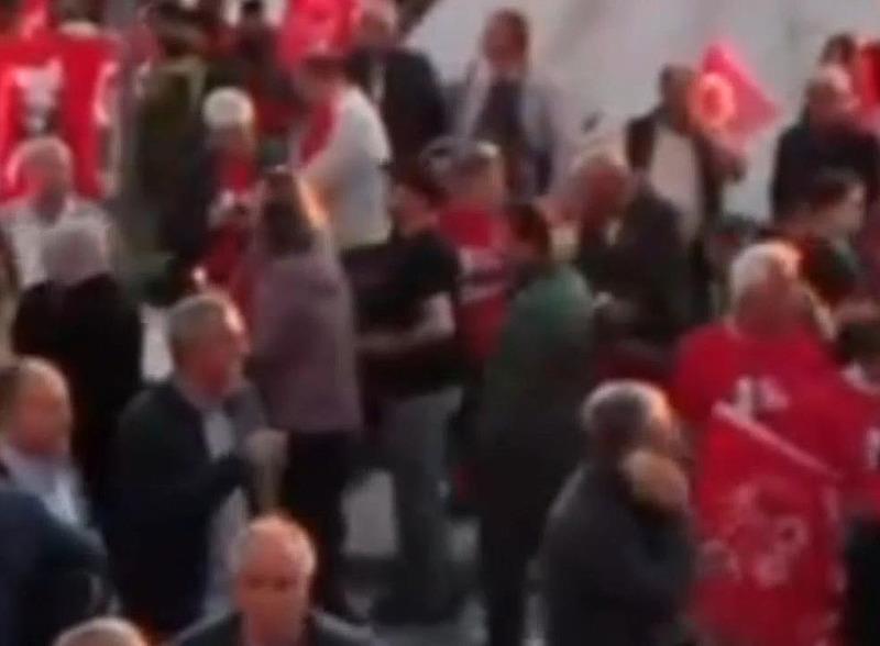 CHP'nin Silivri'de yaptığı mitingde telefon hırsızlığı yaşandı (DHA)