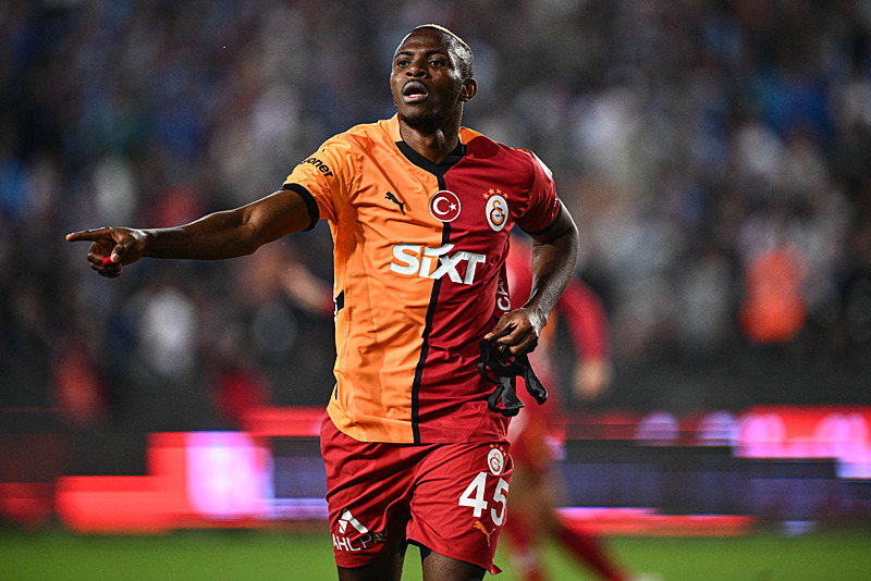 Victor Osimhen (AA)