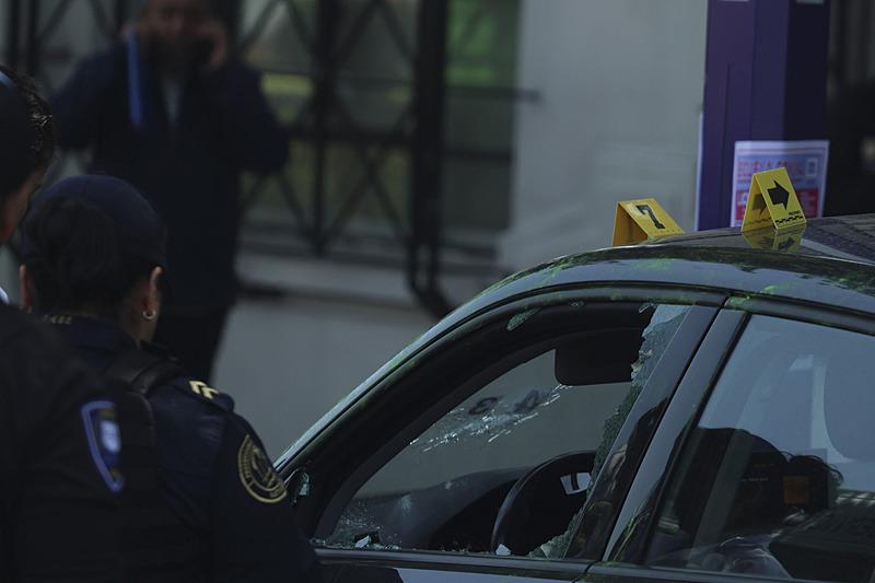 Meksika'da siyasi cinayet, AA