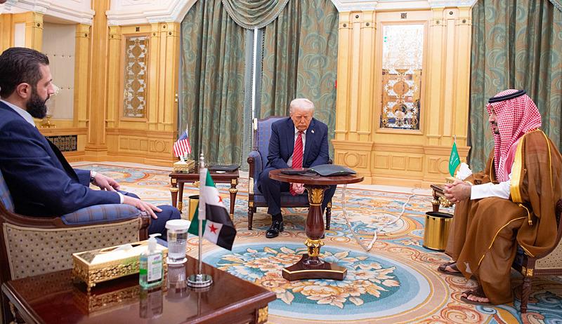 Trump, Şara ve Selman Riyad'da Başkan Erdoğan'la telefon görüşmesi yaptı, İHA