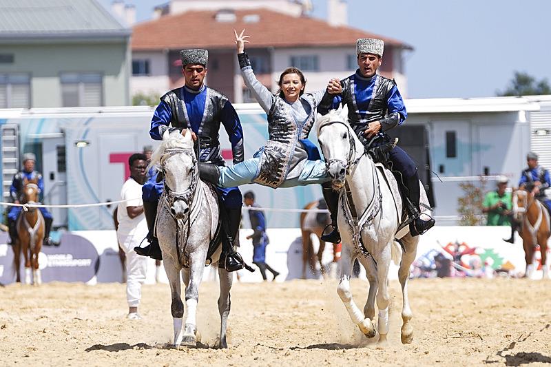İstanbul'da düzenlenen 7. Etnospor Kültür Festivali ikinci gün etkinlikleriyle devam etti (Fotoğraf: AA)