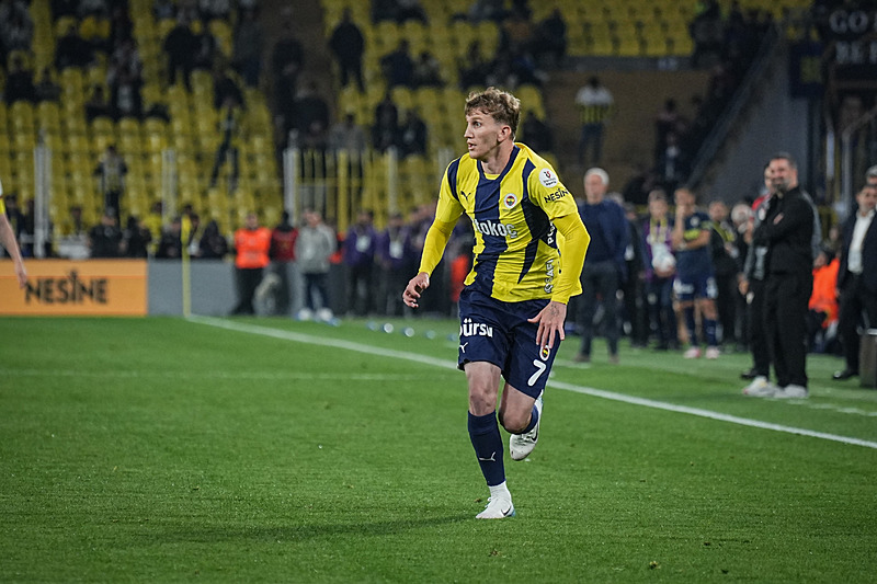 Burak Kapacak (İHA)