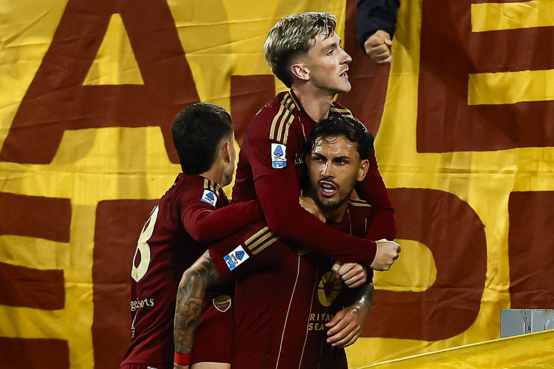 Leandro Paredes (EPA)