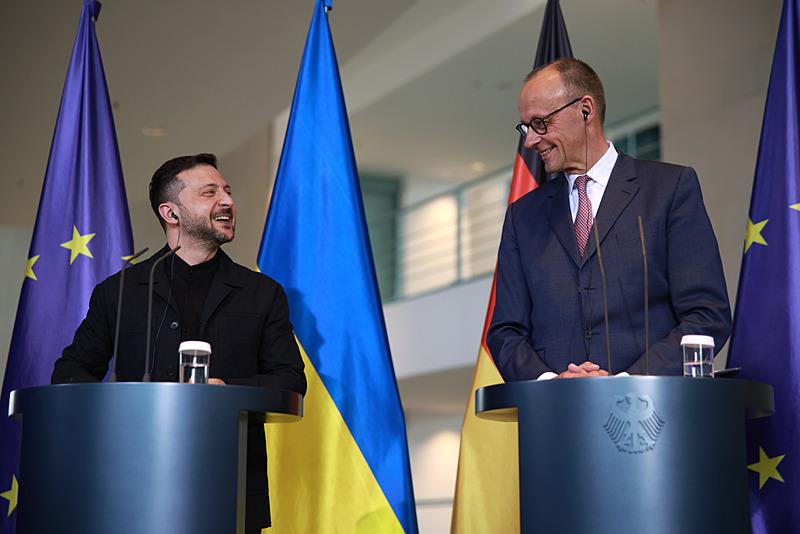 Zelenskiy ve Merz, İHA